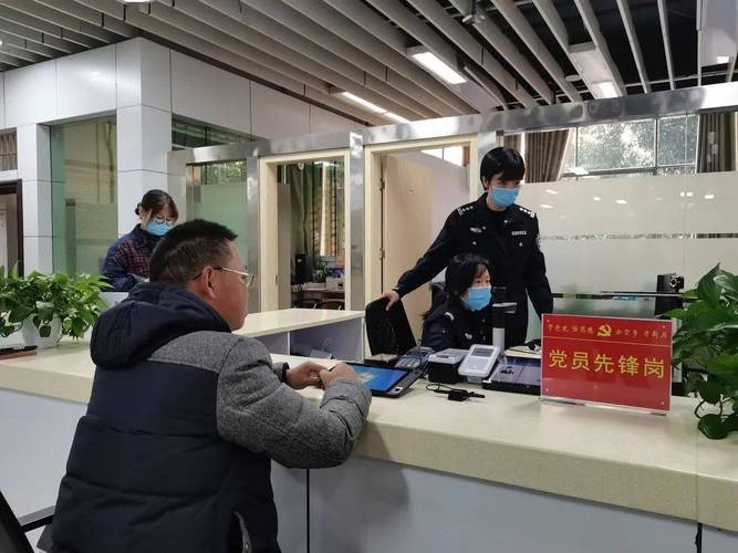 旅游市場強勁復蘇，黔西南州出入境窗口迎辦證高峰